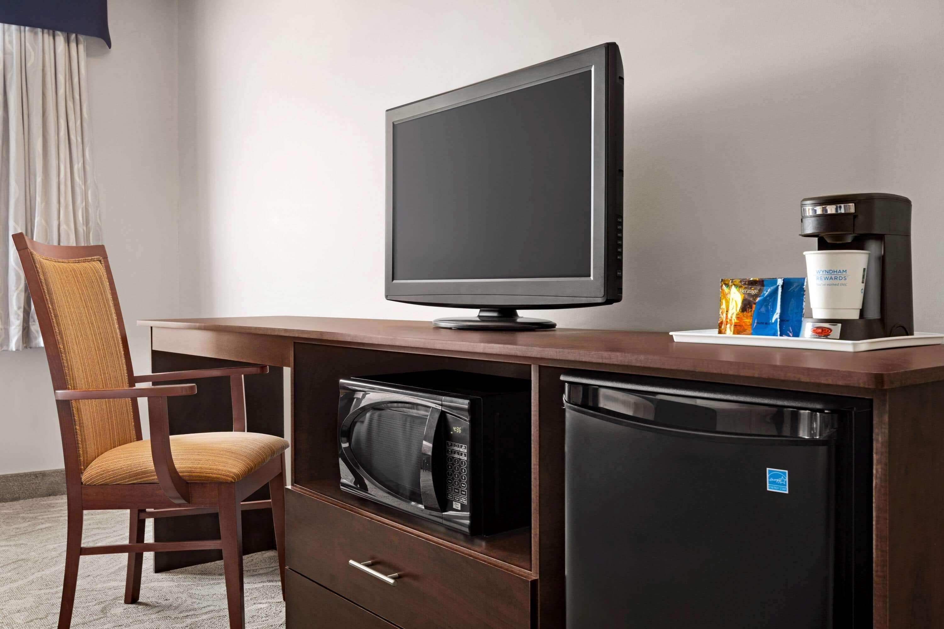 Travelodge By Wyndham Тимминс Экстерьер фото